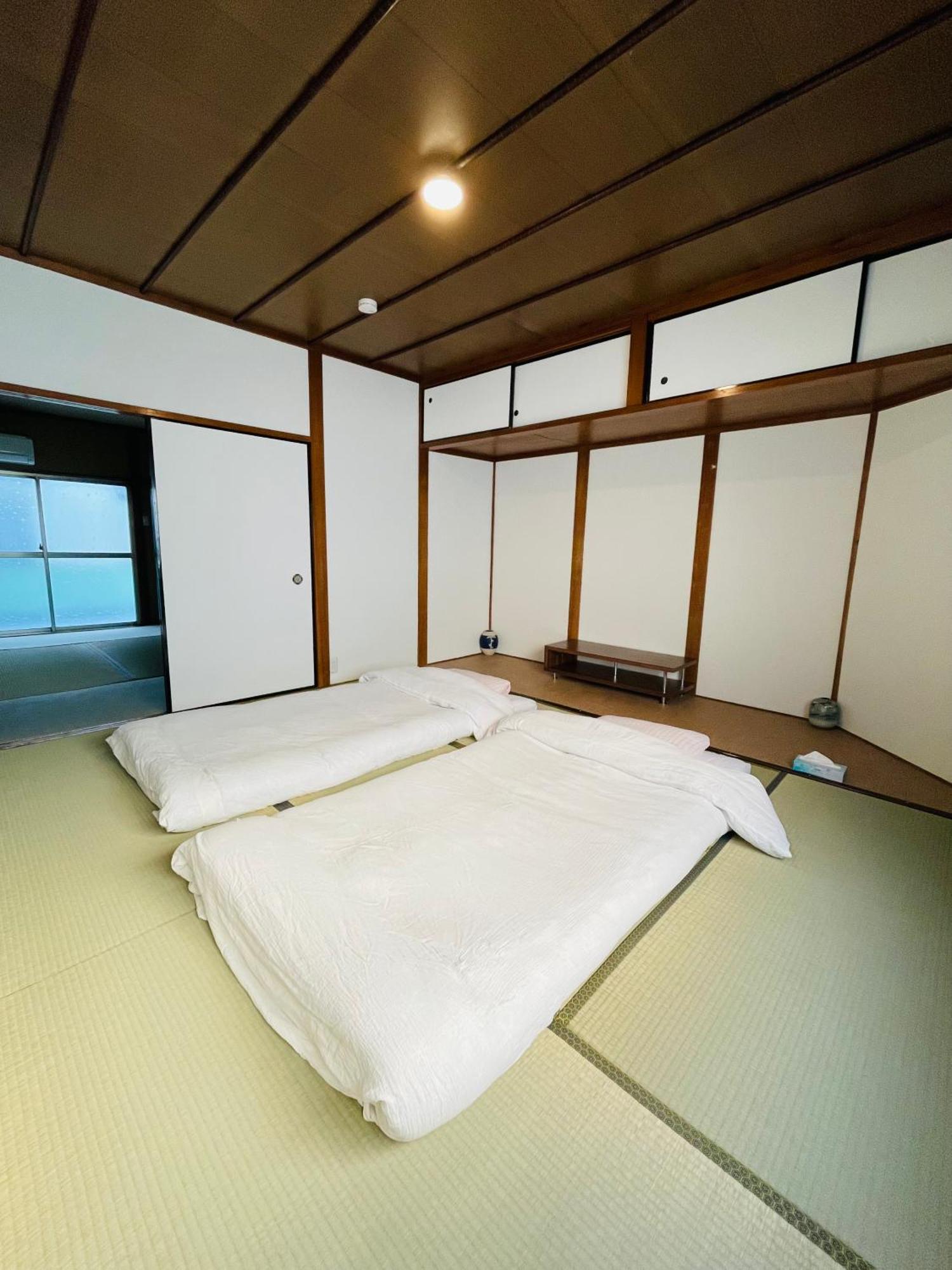 Апартаменты Namba Shinsaibashi 10 Mins Osaka Castle　East Экстерьер фото