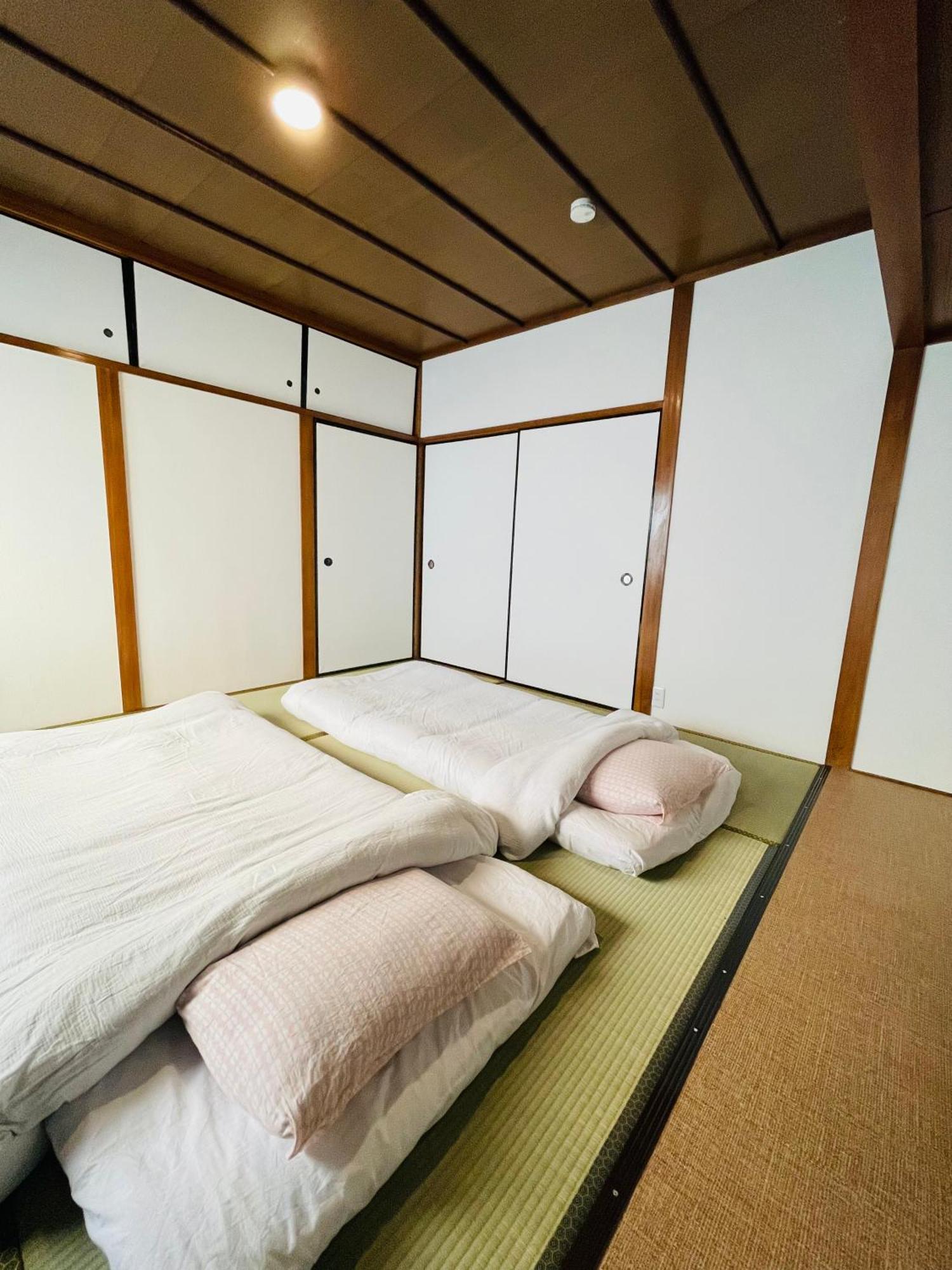 Апартаменты Namba Shinsaibashi 10 Mins Osaka Castle　East Экстерьер фото